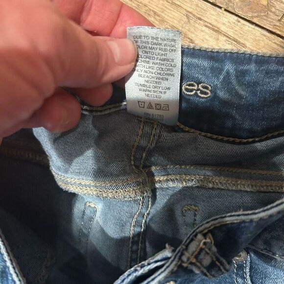 Maurices jeans skinny distressed holes size XS-R - Picture 6 of 8